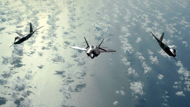 Tiêm kích F-22 có thể bị F-14 của Iran bắn hạ? - Ảnh 1.