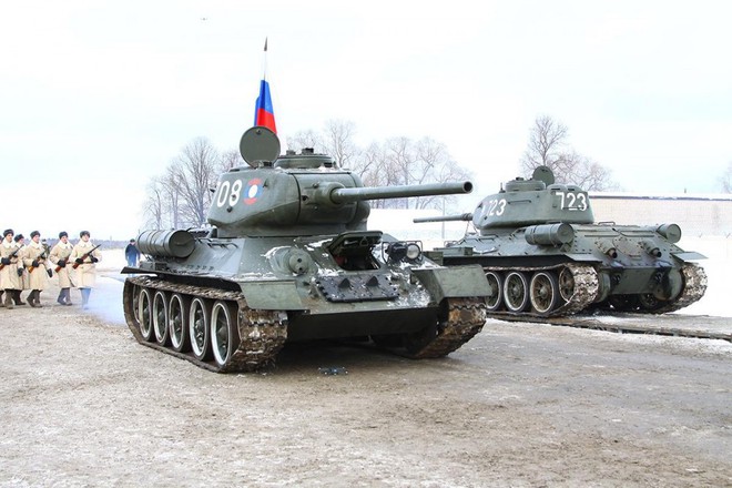 Quyết định bất ngờ: Nga biên chế 30 xe tăng T-34 Lào cho Sư đoàn bảo vệ trái tim Moscow - Ảnh 2.