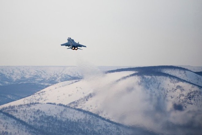 Ảnh: “Sát thủ” MiG-31 có thể bắn tên lửa siêu thanh Kinzhal - Ảnh 4.