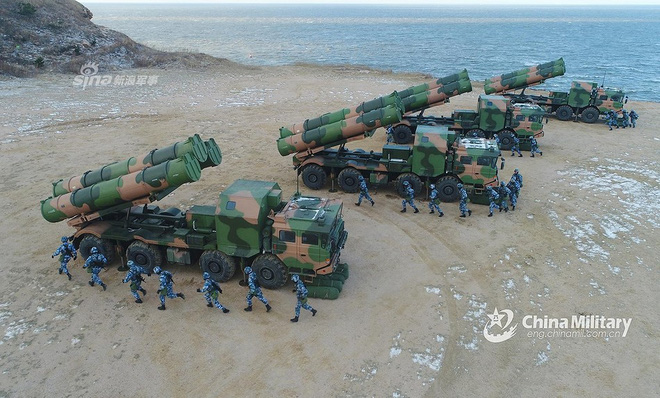 [ẢNH] Mục đích của Trung Quốc khi cho binh lính bắn thả cửa tên lửa YJ-62 - Ảnh 3.