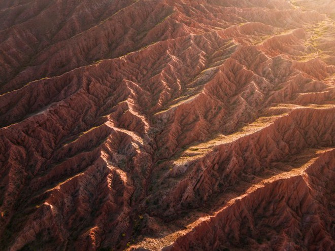 Thiên nhiên hùng vĩ ở Kyrgyzstan đẹp đến “nghẹt thở“ - Ảnh 19.