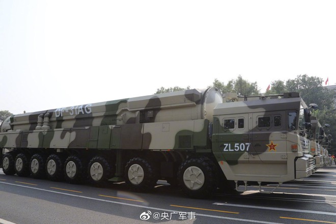 Những vũ khí mới của Hỏa tiễn quân Trung Quốc lần đầu xuất hiện trong lễ duyệt binh - Ảnh 5.