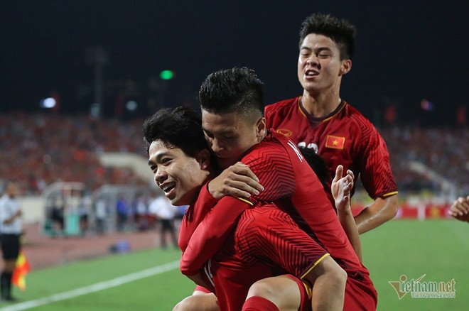 HLV Nguyễn Thành Vinh: Tuyển Việt Nam thắng Malaysia 1-0 - Ảnh 2.