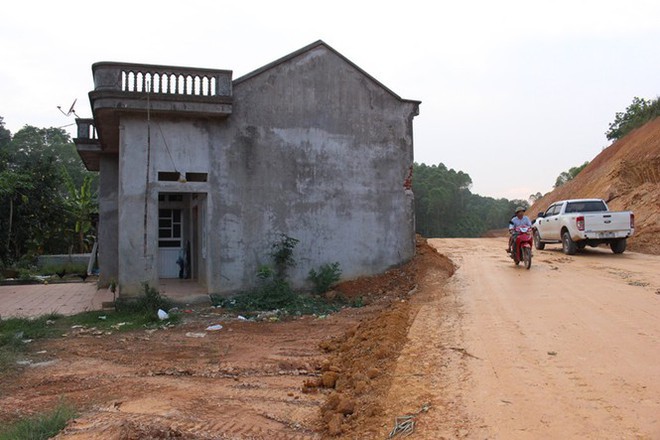 Cao tốc 12.000 tỷ thông xe nhưng phương tiện chưa thể... đi lại - Ảnh 7.