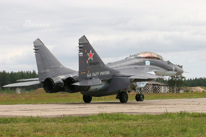 [ẢNH] Nga thay đổi vị trí đóng quân của MiG-29K, dấu chấm hết cho tàu sân bay Đô đốc Kuznetsov? - Ảnh 4.