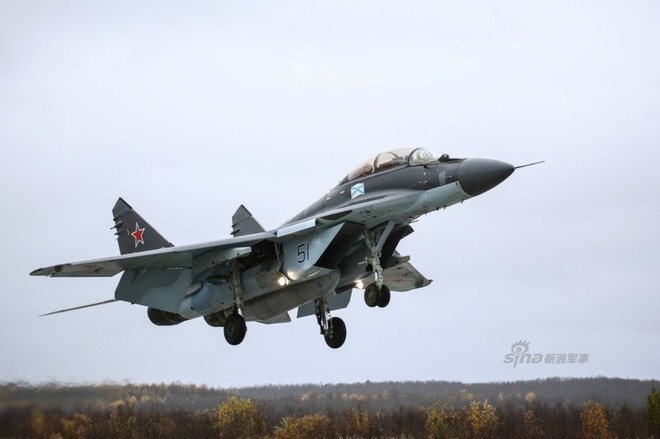[ẢNH] Nga thay đổi vị trí đóng quân của MiG-29K, dấu chấm hết cho tàu sân bay Đô đốc Kuznetsov? - Ảnh 10.