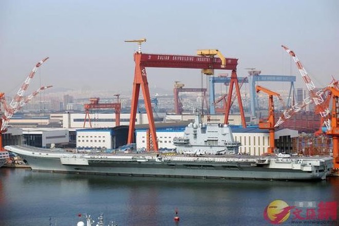 Bất ngờ rò rỉ ảnh tàu sân bay nội địa đầu tiên của Trung Quốc chuẩn bị hoạt động - Ảnh 4.