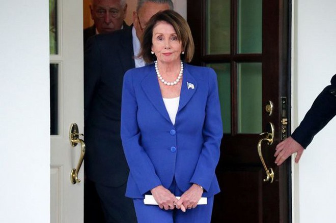 Tổng thống Trump cáo buộc bà Pelosi phá hỏng cuộc họp Nhà Trắng - Ảnh 1.