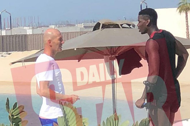 Zidane gặp Pogba ở Dubai, MU sốt xình xịch - Ảnh 1.