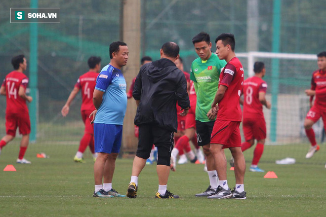 Sau tin buồn từ Xuân Trường, danh sách thương binh của ĐTVN lại nối dài với 1 cái tên mới - Ảnh 5.