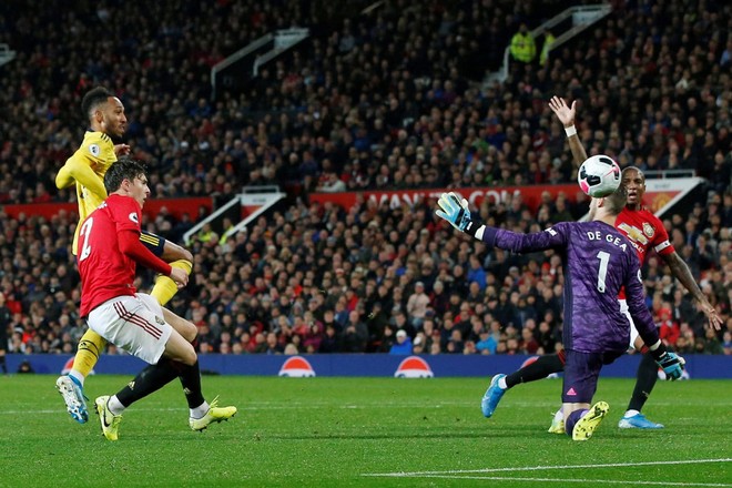 Solskjaer kém hơn Mourinho, MU sa thải đi thôi! - Ảnh 1.