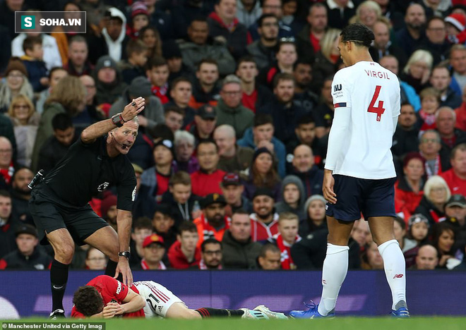 Xuất thần, Quỷ đỏ chặn đứng Liverpool bằng bàn thắng gợi nhớ pha bẻ còi tai tiếng ở V.League - Ảnh 4.