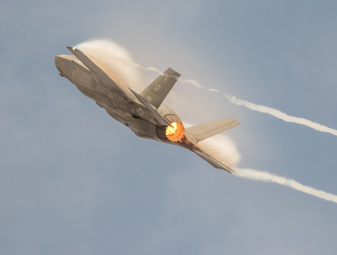 Dân Na Uy khó chịu vì tiêm kích tàng hình F-35A gây ô nhiễm môi trường - Ảnh 1.