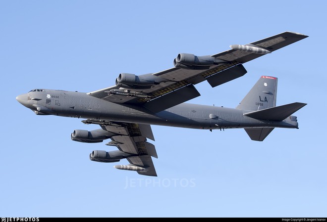 Nga giật mình khi pháo đài bay B-52 Mỹ áp sát bán đảo Crimea - Ảnh 7.