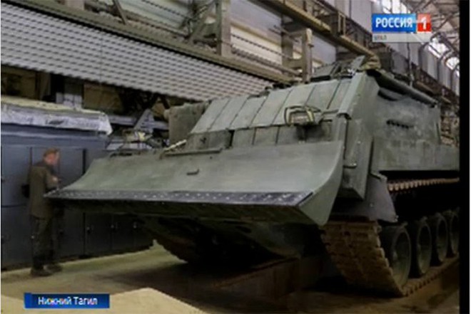 Mọi thứ đang sôi sục, T-15, T-16 và Kẻ hủy diệt sắp thành hình ở Nhà máy Uralvagonzavod - Ảnh 1.
