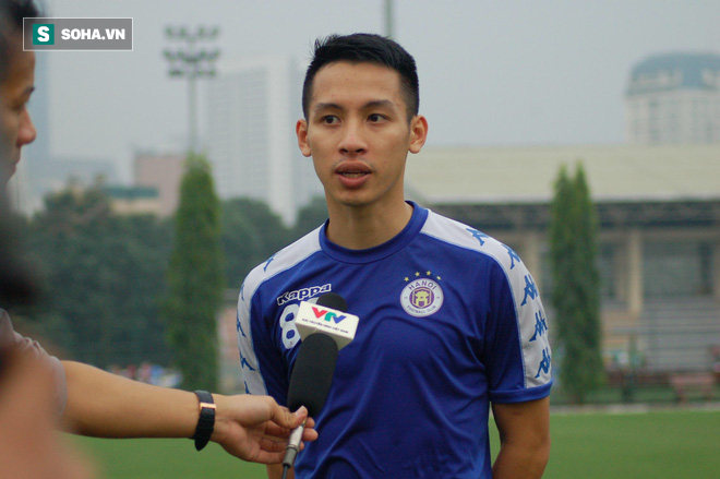 Quang Hải, Hùng Dũng tri ân cầu thủ đặc biệt trước thềm bán kết Cúp quốc gia - Ảnh 1.