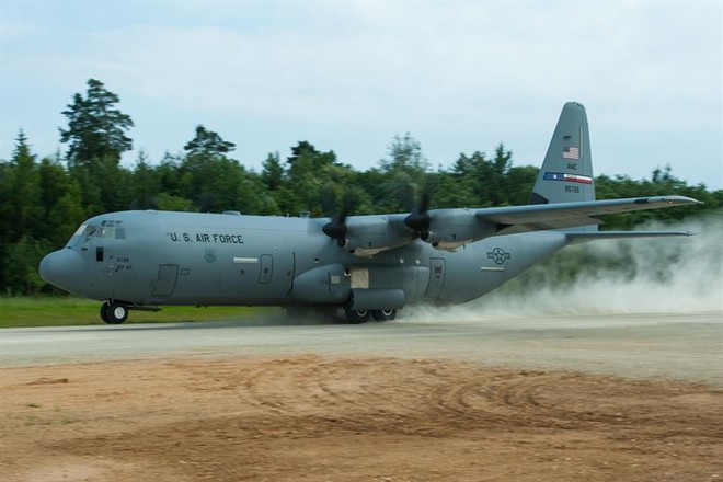 Bàn giao chiếc lực sĩ C-130 thứ... 2.600, Lockheed Martin lập kỷ lục vô tiền khoáng hậu - Ảnh 5.