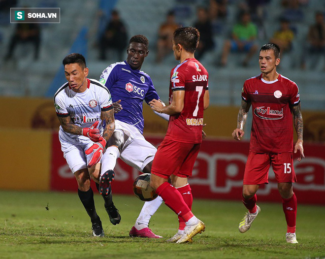 Sau pha tranh cãi làm đối thủ suýt bỏ đá, Hà Nội FC mở ra cơ hội làm điều chưa từng có - Ảnh 5.