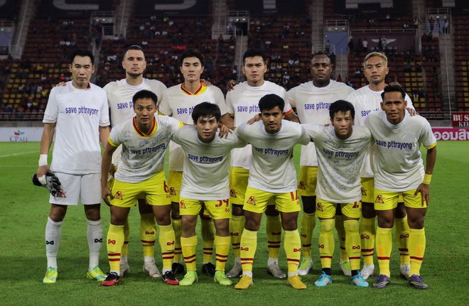 Bóng đá Thái Lan có biến động lớn, CLB giải tán ngay sau khi vất vả trụ hạng - Ảnh 1.