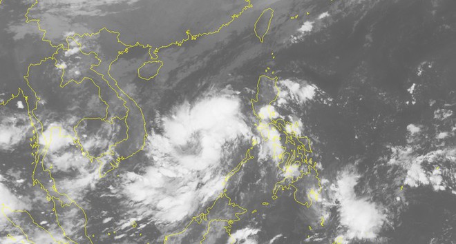 Áp thấp nhiệt đới mạnh lên thành bão sẽ đổ bộ vào đất liền chiều tối 30/10 - Ảnh 2.