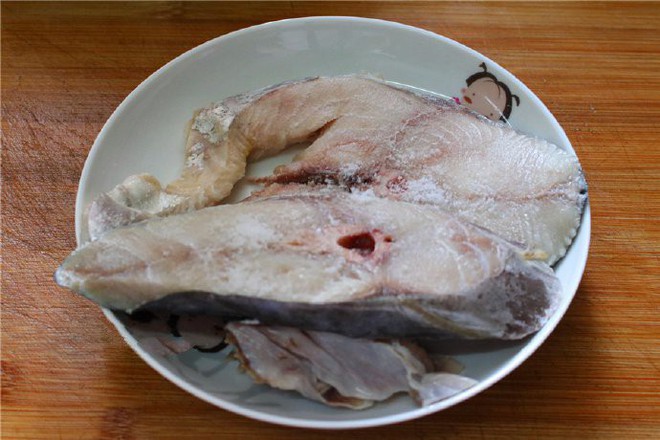 Cách làm cá chiên giòn bên ngoài, ngọt mềm bên trong cực ngon - Ảnh 2.