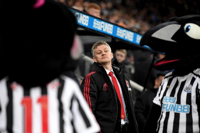 MU đấu Newcastle, ngày Solskjaer tự cứu mình... - Ảnh 4.