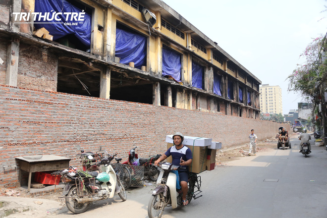 Hoàn tất quá trình tẩy độc nhà máy Rạng Đông, người dân vẫn sống trong sợ hãi - Ảnh 6.