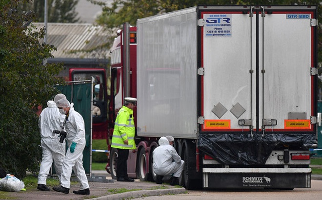  Tướng công an lý giải việc công bố danh tính 39 nạn nhân tử vong trong container tại Anh - Ảnh 1.