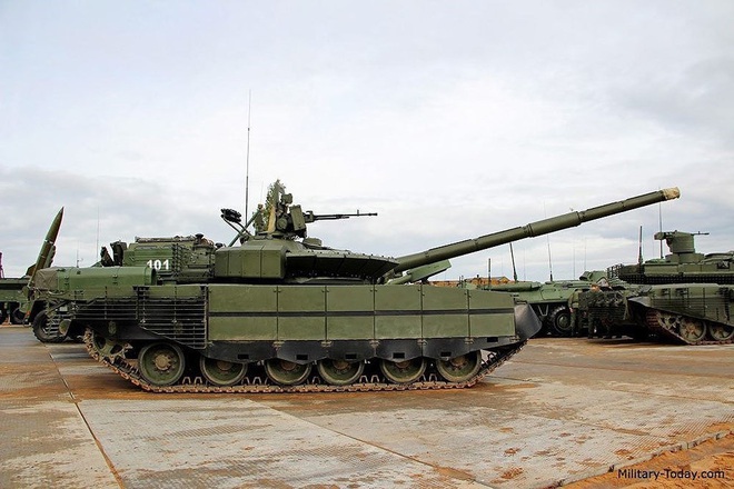 [ẢNH] Nga tiếp nhận quái thú mặt đất T-80BVM, một mũi tên trúng hai đích? - Ảnh 6.