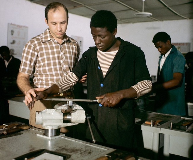 Hé lộ bí mật Liên Xô đưa CNXH vào châu Phi - Ảnh 2.