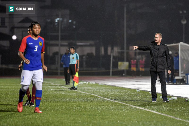 HLV Malaysia sung sướng, “nổ” tưng bừng sau khi đá văng Thái Lan khỏi giải châu Á - Ảnh 1.