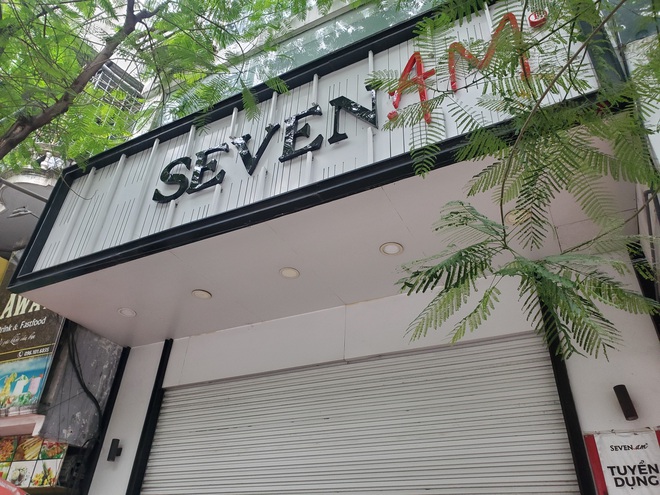 Sau bê bối cắt mác Trung Quốc gắn mác Việt, cửa hàng SEVEN.am Hà Nội đóng cửa im lìm  - Ảnh 6.