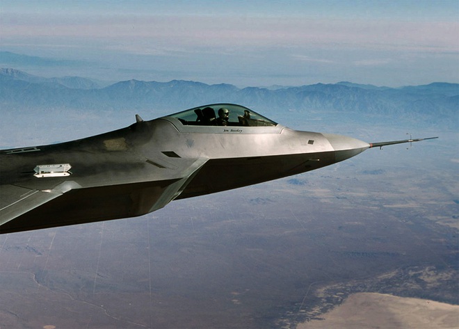 Bắn từ quá khứ, bắn tới tương lai: Tại sao Mỹ kiên quyết lắp vũ khí này trên F-35? - Ảnh 8.