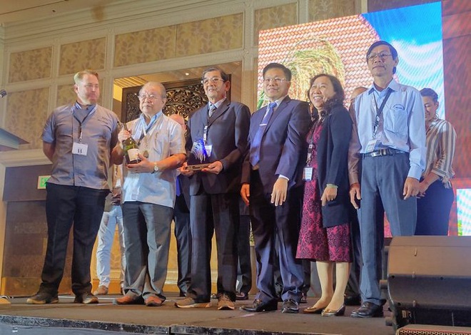 Gạo ST24 của Việt Nam được công nhận Gạo ngon nhất thế giới năm 2019 - Ảnh 1.