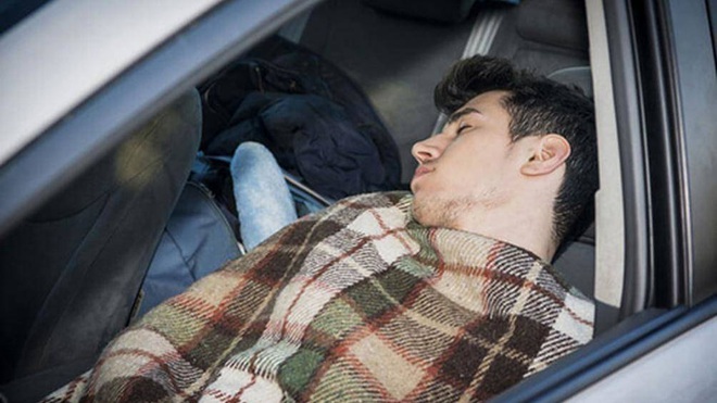 Mẹo vặt chống buồn ngủ khi lái xe mà tài xế nào cũng cần biết - Ảnh 3.