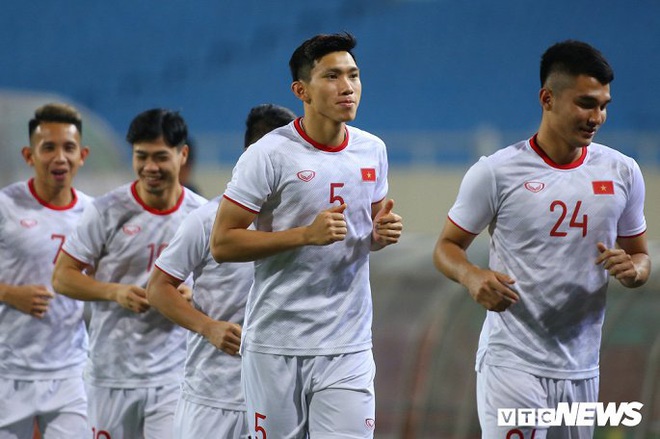 Hà Nội FC không cài điều khoản yêu cầu Văn Hậu đá giải U23 châu Á - Ảnh 1.
