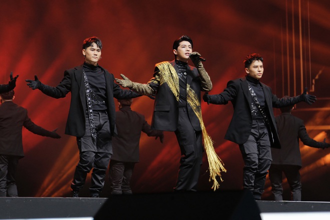 Noo Phước Thịnh tự tin biểu diễn trước hơn 25 nghìn khán giả, được báo Hàn hết lời khen ngợi - Ảnh 5.