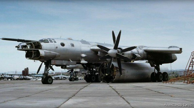 Người Nga đau đớn: Đối trọng của siêu pháo đài bay B-52 đã bị máy chém Mỹ băm nhỏ? - Ảnh 8.