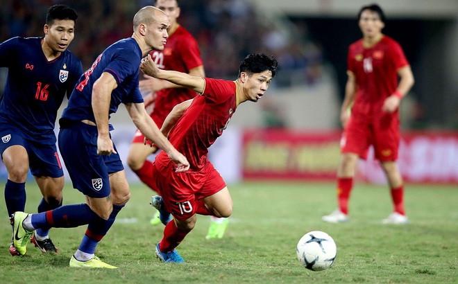 Vòng loại World Cup 2022: Việt Nam giữ vững ngôi đầu, Đông Nam Á liên tục gây sốc Vòng loại World Cup 2022: Việt Nam giữ vững ngôi đầu, Đông Nam Á liên tục gây sốc