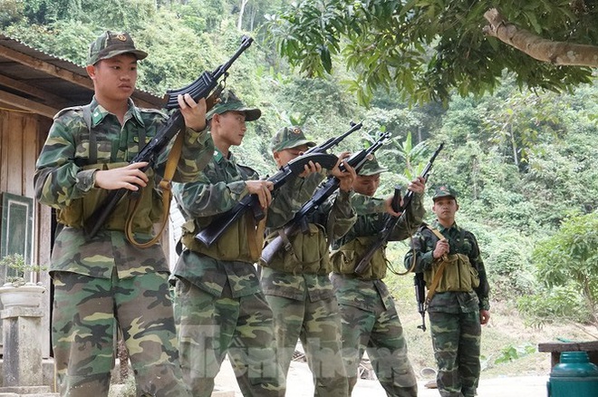 Cùng biên phòng Ka Lăng tuần tra nơi sông Đà chảy vào đất Việt - Ảnh 4.