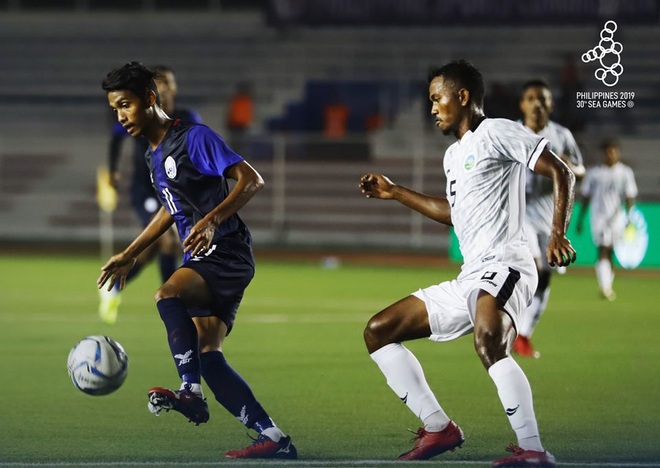 Campuchia đè bẹp Timor-Leste, đứng đầu bảng A tại SEA Games 2019 - Ảnh 2.