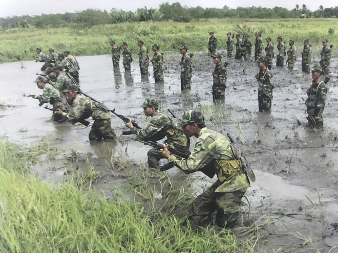 Những hình ảnh ấn tượng trong Sách trắng Quốc phòng Việt Nam 2019 - Ảnh 14.