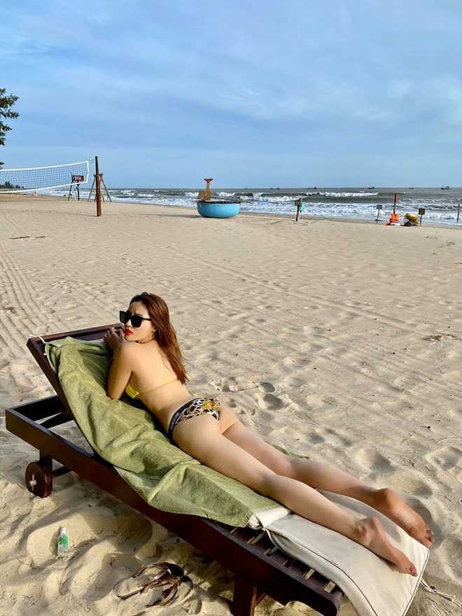 Sau nhiều lần bị chê đô con như lực sĩ, Hoa hậu Kỳ Duyên tung ảnh bikini nóng bỏng - Ảnh 3.