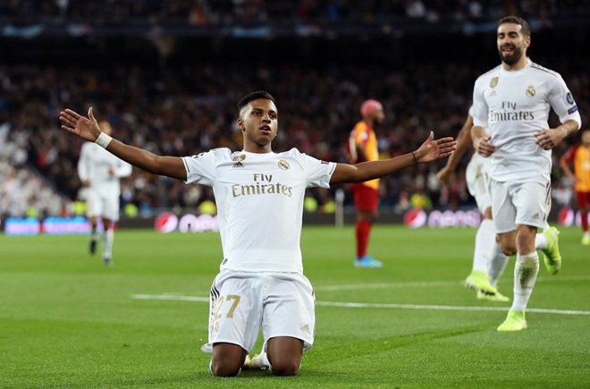 Rodrygo nổ hat-trick, Real Madrid vùi dập Galatasaray - Ảnh 1.