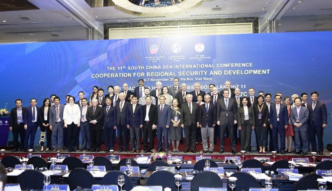 Reuters: Việt Nam có phương án hành động pháp lý để giải quyết bất đồng trên biển Đông - Ảnh 1.