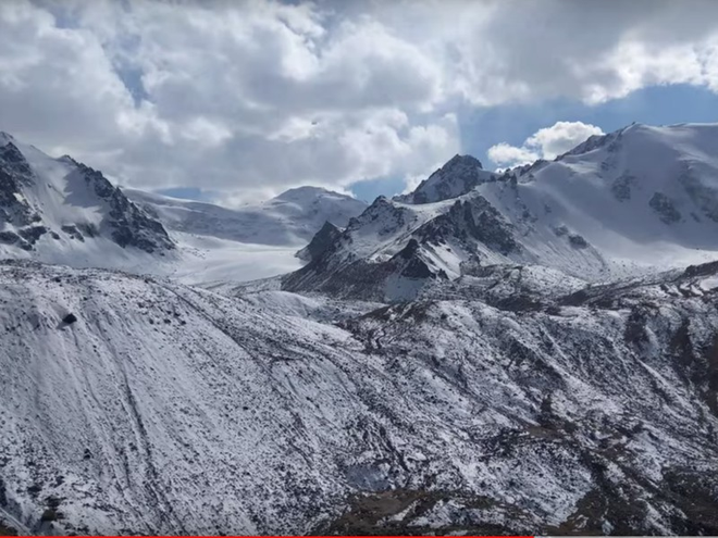 Những hình ảnh đáng báo động về sự biến mất của các dòng sông băng - Ảnh 4.