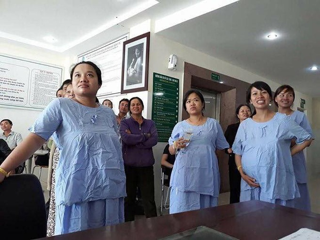 Trận chung kết và những hình ảnh xúc động từ bệnh viện: Cụ ông phẫu thuật não, thở máy vẫn cố xem! - Ảnh 3.