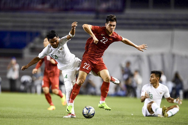 Sân cỏ nhân tạo, ác mộng của U22 Việt Nam và các đội bóng ở SEA Games 30 - Ảnh 4.