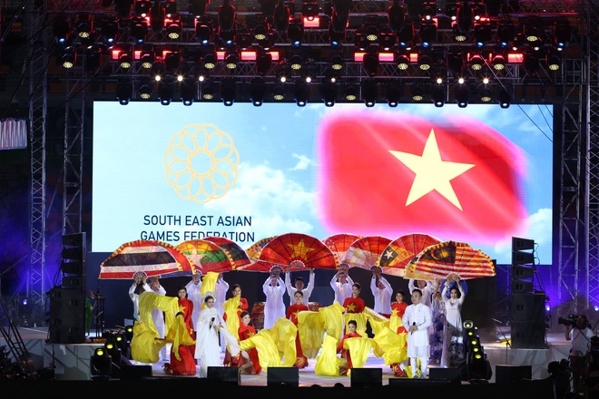 KẾT THÚC Lễ bế mạc SEA Games 2019 - Ảnh 10.