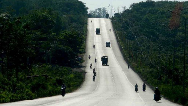 Kỹ năng lên dốc và xuống dốc dành cho lái mới - Ảnh 3.